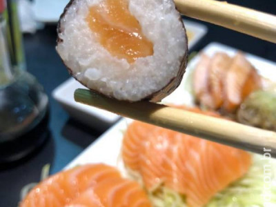 Crise política no Chile já ameaça oferta em restaurantes que vendem salmão em Dourados