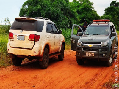 DOF recupera veículo roubado em assalto onde família foi feita refém DOF recupera veículo roubado em assalto onde família foi feita refém