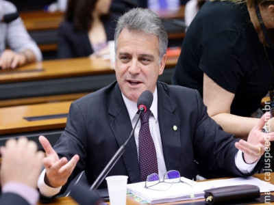 Escolas poderão orientar alunos sobre prevenção de doenças virais Escolas poderão orientar alunos sobre prevenção de doenças virais