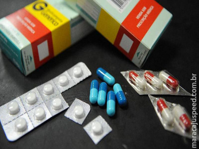 Governo zera tarifas de 34 medicamentos usados no combate à covid-19 Governo zera tarifas de 34 medicamentos usados no combate à covid-19