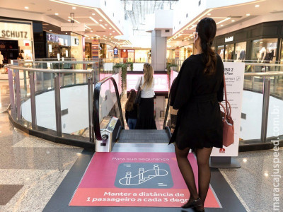 Inúmeras pessoas ainda não expostas à COVID-19 permanecem vulneráveis nas Américas Inúmeras pessoas ainda não expostas à COVID-19 permanecem vulneráveis nas Américas