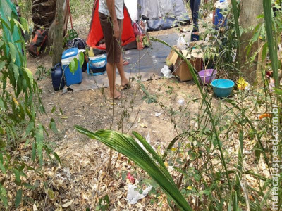 Polícia Militar Ambiental Miranda desmonta acampamento ilegal de pesca em área protegida do rio Miranda, infrator resiste a sair e é autuado em R$ 5 mil