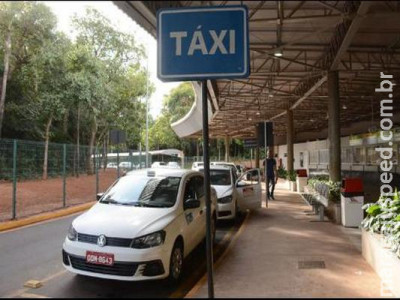 Prefeitura prorroga suspensão de vistorias em táxis e mototáxis em Campo Grande