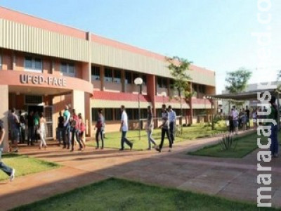 Advogado e pioneiro da educação em Dourados morre de coronavírus Advogado e pioneiro da educação em Dourados morre de coronavírus