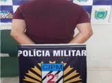 Polícia Militar de Maracaju prende homem após o mesmo tentar matar a ex-namorada e roubar o carro dela em Dourados Polícia Militar de Maracaju prende homem após o mesmo tentar matar a ex-namorada e roubar o carro dela em Dourados