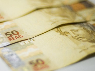 Pagamento do abono salarial de 2020 é adiado para 2022 Pagamento do abono salarial de 2020 é adiado para 2022