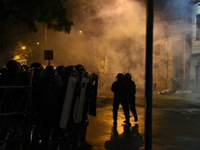 Protestos contra presidente do Paraguai deixam um morto e 18 pessoas feridas Protestos contra presidente do Paraguai deixam um morto e 18 pessoas feridas