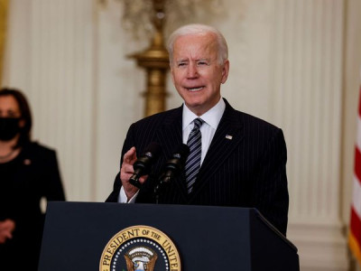 Biden enviará vacinas aprovadas nos EUA ao exterior pela primeira vez Biden enviará vacinas aprovadas nos EUA ao exterior pela primeira vez