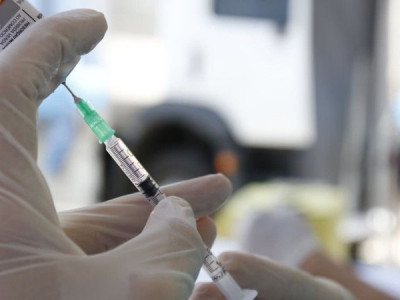 Vacinação contra a covid-19 no Brasil chega a 18,3% da população