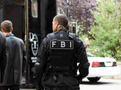 FBI realiza operação “gigantesca” em 100 países e prende mais de 800 pessoas