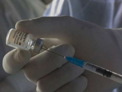 Anvisa diz que ainda não há estudos conclusivos sobre terceira dose Anvisa diz que ainda não há estudos conclusivos sobre terceira dose