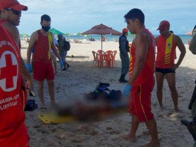 Com água na cintura, banhista morre após ataque de tubarão no Recife 