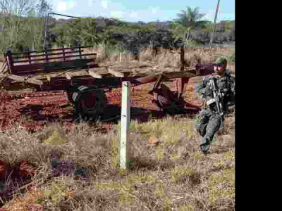Emboscada com explosão contra exército paraguaio deixa três militares mortos Emboscada com explosão contra exército paraguaio deixa três militares mortos