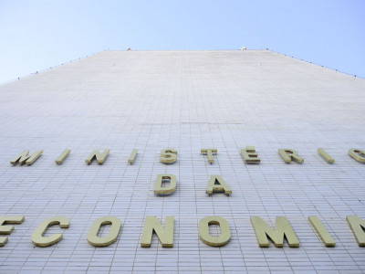 Ministério eleva previsão de crescimento econômico para 5,3% em 2021 Ministério eleva previsão de crescimento econômico para 5,3% em 2021