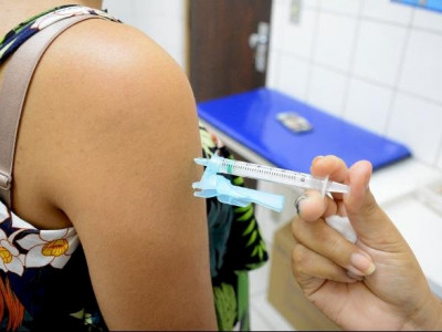 Vacinação em adolescentes segue em discussão, diz Ministério da Saúde Vacinação em adolescentes segue em discussão, diz Ministério da Saúde