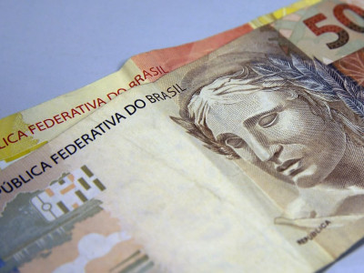 Mercado financeiro eleva projeção da inflação para 6,88% este ano Mercado financeiro eleva projeção da inflação para 6,88% este ano