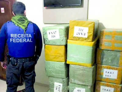 Operação Fronteira Legal é deflagrada pela PF e Receita em Dourados Operação Fronteira Legal é deflagrada pela PF e Receita em Dourados