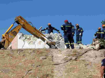 Terremoto abala Grécia e provoca uma morte na manhã desta segunda-feira Terremoto abala Grécia e provoca uma morte na manhã desta segunda-feira