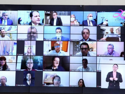 Assembleia de Mato Grosso do Sul realiza homenagem a médicos em solenidade Assembleia de Mato Grosso do Sul realiza homenagem a médicos em solenidade