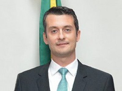 Bolsonaro reconduz José Eduardo Chemin Cury como juiz substituto do TRE-MS