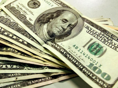 Dólar cai para R$ 5,45, após nova intervenção do Banco Central