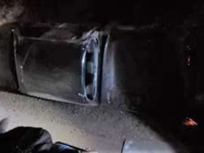 Hilux capota várias vezes na BR-262 após motorista atropelar tamanduá Hilux capota várias vezes na BR-262 após motorista atropelar tamanduá