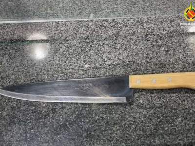 Mulher finge ligar para pizzaria, mas aciona polícia por agressões de marido Mulher finge ligar para pizzaria, mas aciona polícia por agressões de marido