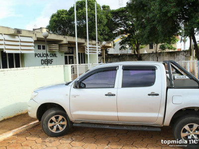 Polícia prende trio que fazia Polícia prende trio que fazia