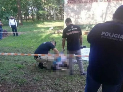 Segurança é assassinado a tiros durante assalto a universidade no Paraguai Segurança é assassinado a tiros durante assalto a universidade no Paraguai