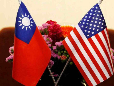 China promete contra-ataque após novas sanções dos Estados Unidos China promete contra-ataque após novas sanções dos Estados Unidos