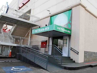 Detran-MS retoma horários, mas ainda é preciso agendar atendimentos pela internet Detran-MS retoma horários, mas ainda é preciso agendar atendimentos pela internet