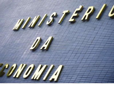 Governo reduz previsão de crescimento da economia para 5,1% este ano Governo reduz previsão de crescimento da economia para 5,1% este ano