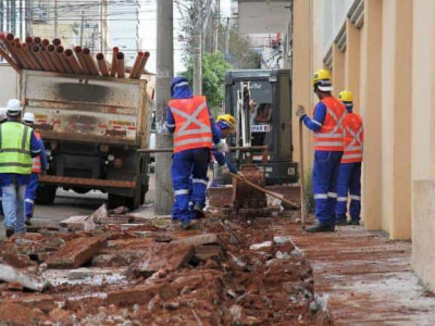 Obras em calçadas da Rui Barbosa iniciam nesta quinta em Campo Grande Obras em calçadas da Rui Barbosa iniciam nesta quinta em Campo Grande