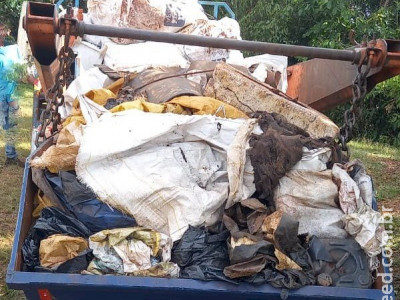 PMA de Dourados, Colônia de Pescadores e comunidade retiram mais de uma tonelada de resíduos do rio Brilhante, é a segunda ação somente este mês