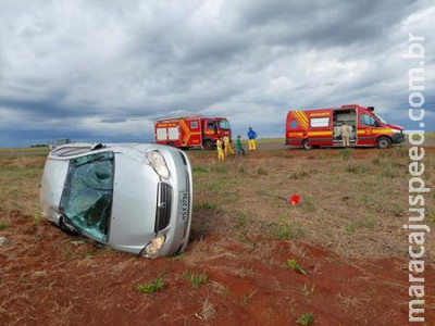 Veiculo perde o controle e capota na rodovia MS-162 em Sidrolândia Veiculo perde o controle e capota na rodovia MS-162 em Sidrolândia