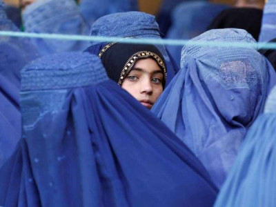 Afeganistão: Decreto que permite mulheres consentirem casamento é anunciado pelo governo do Talibã