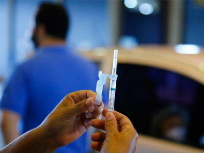 Campo Grande aplica da 1ª a 4ª dose da vacina contra covid nesta segunda-feira