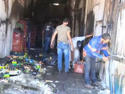 Supermercado fica completamente destruído após incêndio que começou em forno em MS Supermercado fica completamente destruído após incêndio que começou em forno em MS