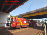 Maracaju: Bombeiros atendem ocorrência no viaduto da Av. Mário Correa Maracaju: Bombeiros atendem ocorrência no viaduto da Av. Mário Correa