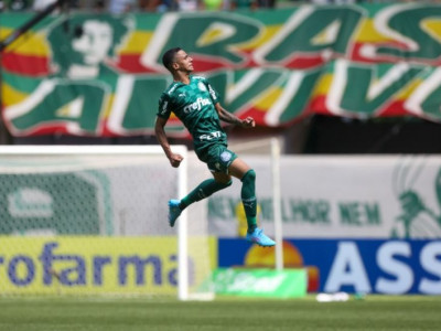 Palmeiras sobra diante do Santos e fatura título inédito da Copinha