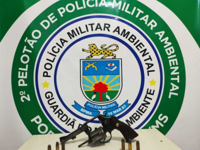 Polícia flagra caçador e apreende revólver com seis munições 