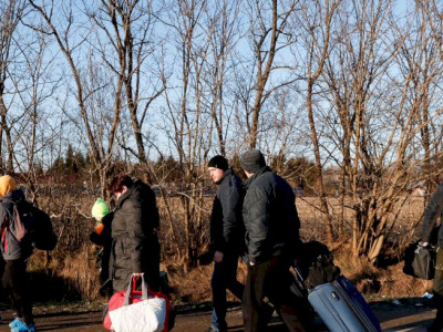 Embaixada brasileira: "deve-se deixar Kiev de trem na 1ª oportunidade" Embaixada brasileira: "deve-se deixar Kiev de trem na 1ª oportunidade"