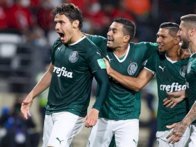 Palmeiras vence o Al Ahly e avança à final do Mundial 