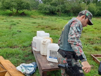 Proprietário rural é multado em R$ 25 mil por armazenamento ilegal de embalagens de agrotóxicos