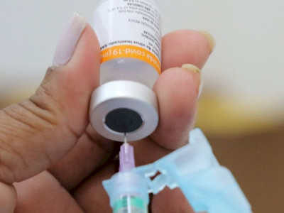Após pico da Ômicron, aumentar vacinação pode bloquear coronavírus Após pico da Ômicron, aumentar vacinação pode bloquear coronavírus