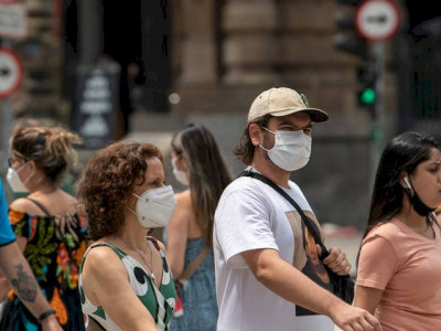 Estado de SP deve anunciar fim da obrigatoriedade de máscara ao ar livre