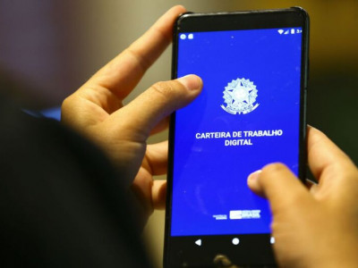 Ipea: número de ocupados em janeiro atinge patamar pré-pandemia Ipea: número de ocupados em janeiro atinge patamar pré-pandemia