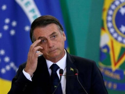 Desaprovação do governo Bolsonaro cai de 50% para 45%, aponta pesquisa