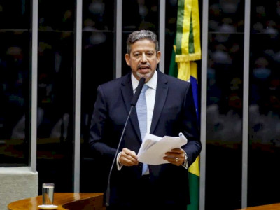 Lira defende privatização da Petrobras e revisão da lei das estatais