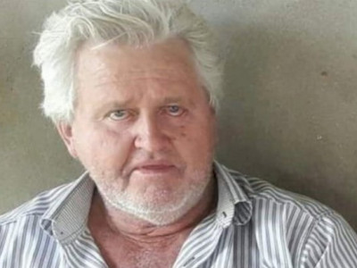 Morre no hospital motorista envolvido em acidente entre caminhonete e caminhão Morre no hospital motorista envolvido em acidente entre caminhonete e caminhão